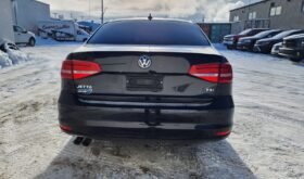 2015 Volkswagen Jetta TSI Highline Sedan