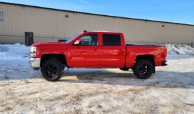 2017 Chevy Silverado 1500 LT 4WD Crew Cab – No Accidents!