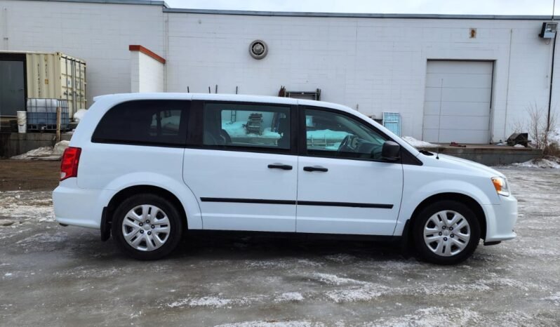 2017 Dodge Grand Caravan SE full