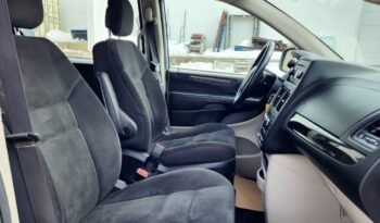 2017 Dodge Grand Caravan SE full