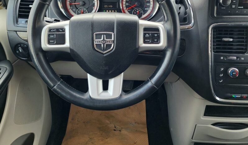2017 Dodge Grand Caravan SE full