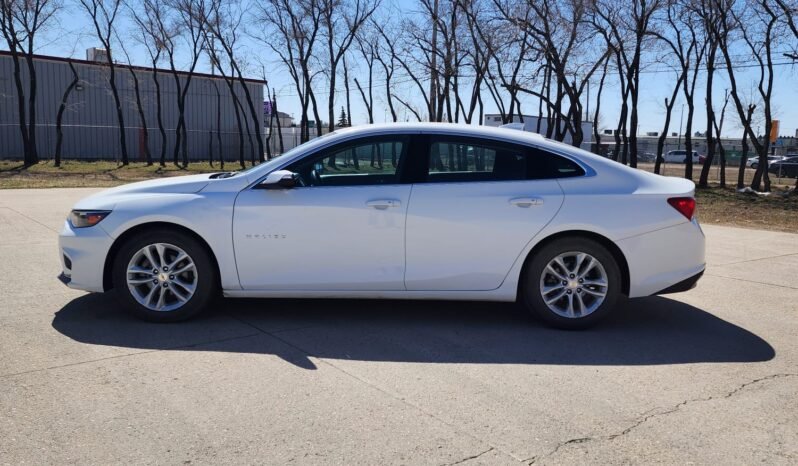2017 Chevy Malibu 1LT Sedan full