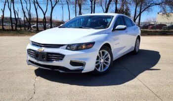 2017 Chevy Malibu 1LT Sedan full