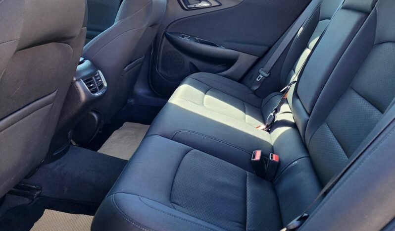 2017 Chevy Malibu 1LT Sedan full