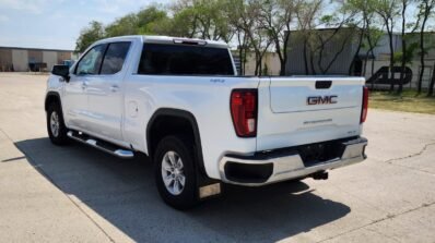 2022 GMC Sierra 1500 SLE Limited Crew Cab 4WD