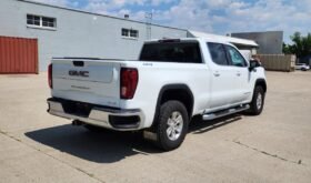 2022 GMC Sierra 1500 SLE Limited Crew Cab 4WD