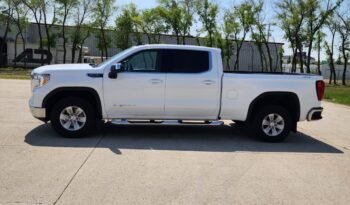2022 GMC Sierra 1500 SLE Limited Crew Cab 4WD full