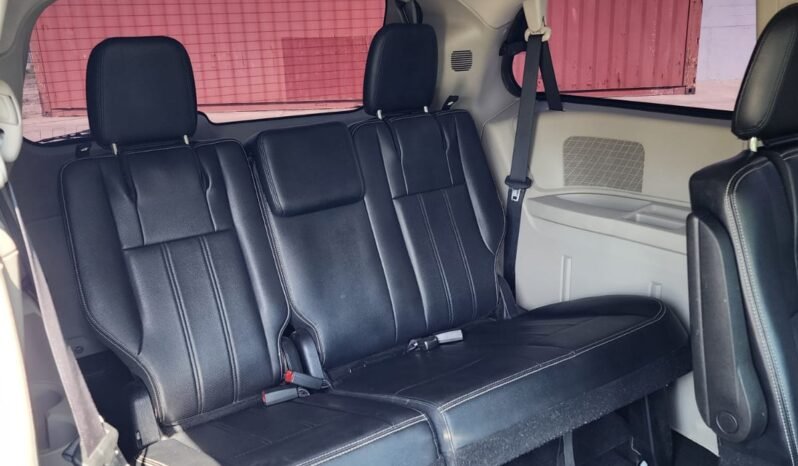 2015 Dodge Grand Caravan Crew full