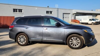 2014 Nissan Pathfinder SL 4WD