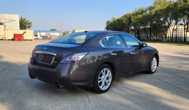 2014 Nissan Maxima SV Sedan full