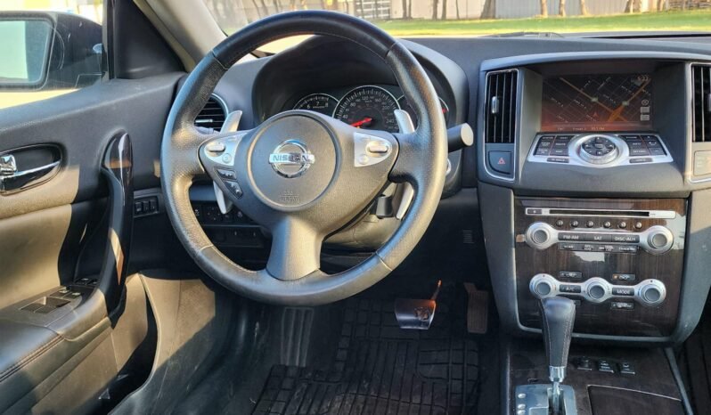 2014 Nissan Maxima SV Sedan full