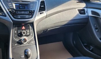2015 Hyundai Elantra GL Sedan full
