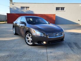 2014 Nissan Maxima SV Sedan