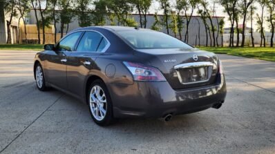 2014 Nissan Maxima SV Sedan