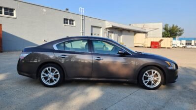2014 Nissan Maxima SV Sedan