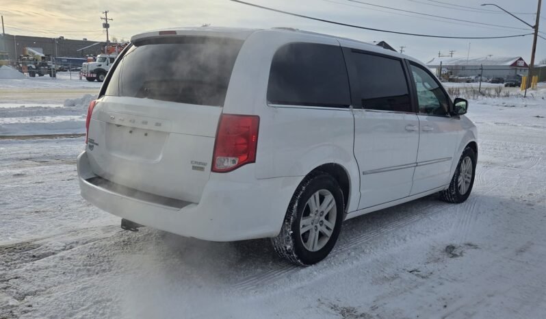 2015 Dodge Grand Caravan Crew full