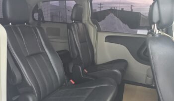 2015 Dodge Grand Caravan Crew full