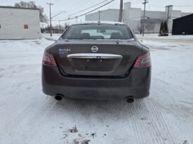 2014 Nissan Maxima SV Sedan