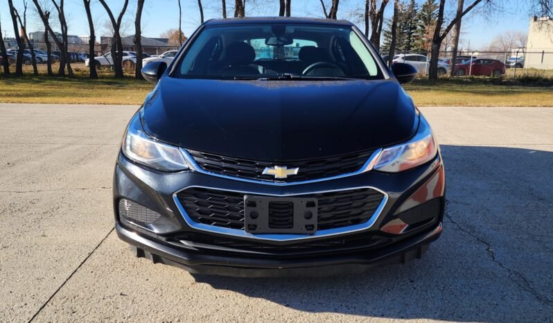 2017 Chevy Cruze LT Hatchback full
