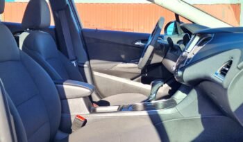 2017 Chevy Cruze LT Hatchback full