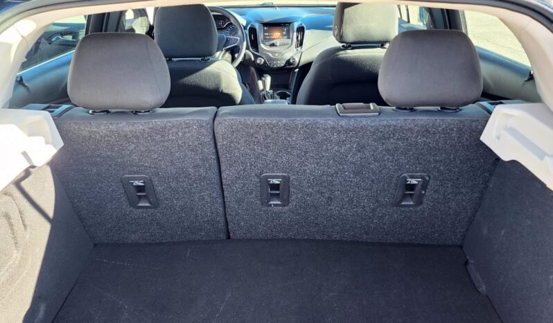 2017 Chevy Cruze LT Hatchback full