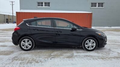 2017 Chevy Cruze LT Hatchback