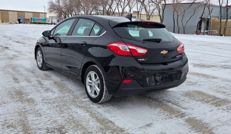 2017 Chevy Cruze LT Hatchback full