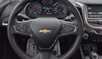 2017 Chevy Cruze LT Hatchback full