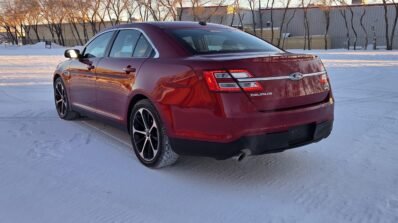 2015 Ford Taurus SEL AWD