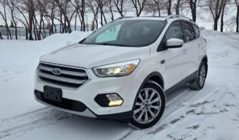 2017 Ford Escape Titanium 4WD full