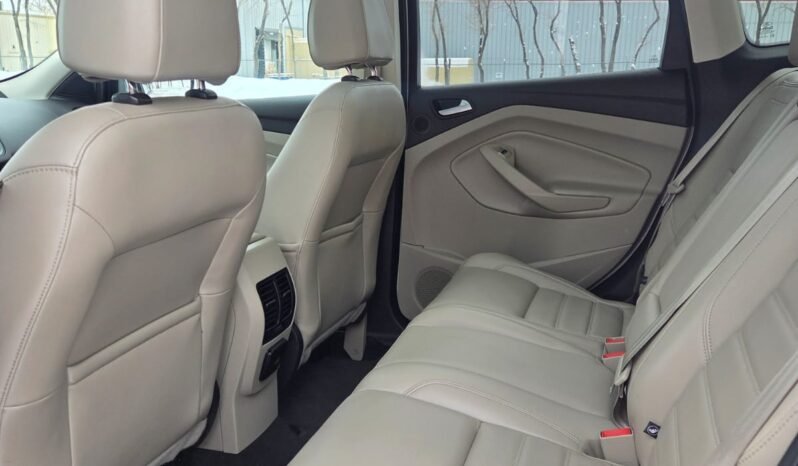 2017 Ford Escape Titanium 4WD full