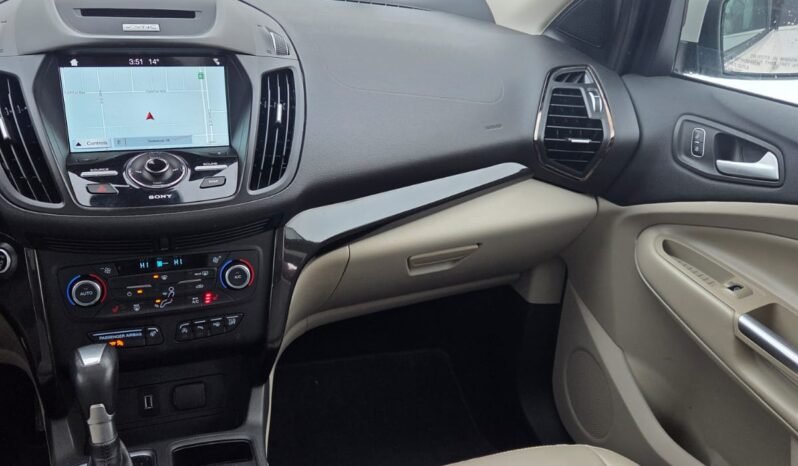 2017 Ford Escape Titanium 4WD full