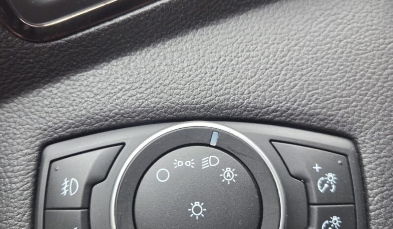 2017 Ford Escape Titanium 4WD full