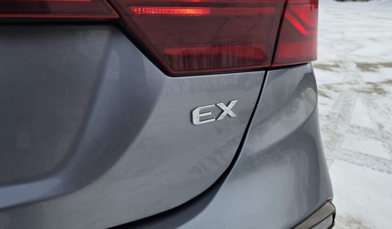 2019 Kia Forte EX Sedan full