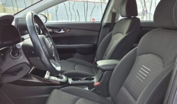 2019 Kia Forte EX Sedan full