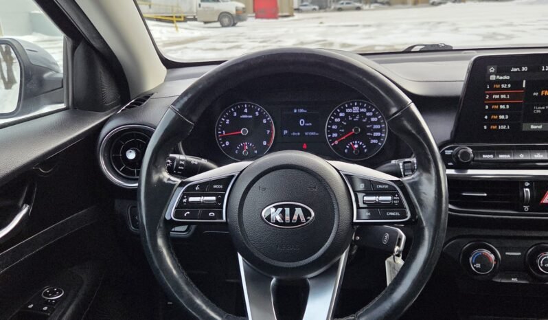 2019 Kia Forte EX Sedan full