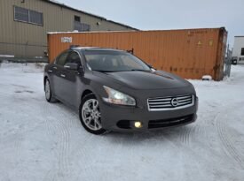 2014 Nissan Maxima SV Sedan