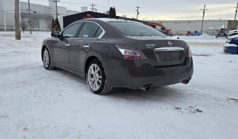 2014 Nissan Maxima SV Sedan full