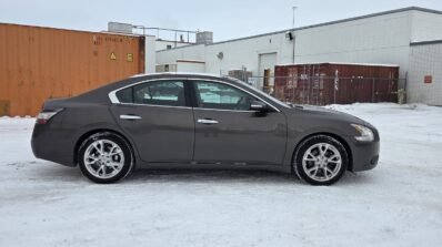 2014 Nissan Maxima SV Sedan