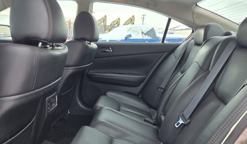 2014 Nissan Maxima SV Sedan full