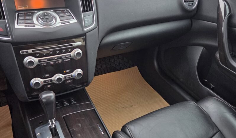 2014 Nissan Maxima SV Sedan full