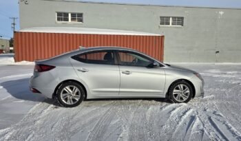 2020 Hyundai Elantra Preferred Sedan full