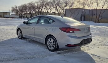 2020 Hyundai Elantra Preferred Sedan full