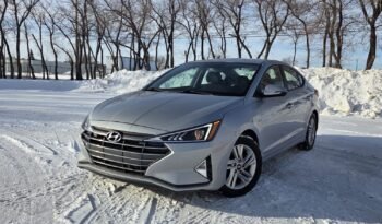 2020 Hyundai Elantra Preferred Sedan full