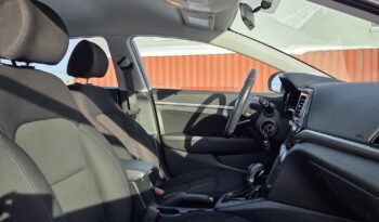 2020 Hyundai Elantra Preferred Sedan full