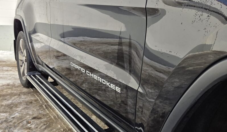 2015 Jeep Grand Cherokee Limited 4WD full