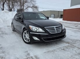 2013 Hyundai Genesis Premium Sedan