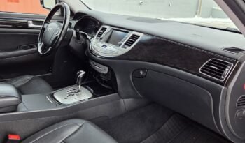 2013 Hyundai Genesis Premium Sedan full