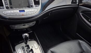 2013 Hyundai Genesis Premium Sedan full