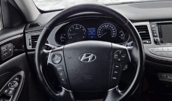2013 Hyundai Genesis Premium Sedan full